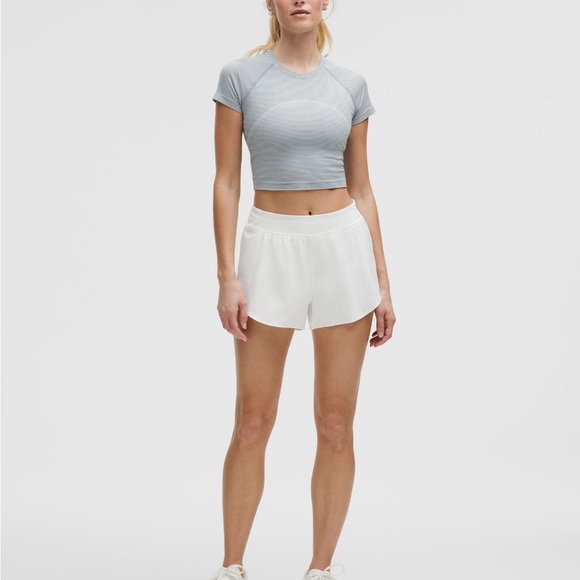 Lululemon Fast and Free High-Rise Classic-Fit Split Short 3" White Size Small - Picture 3 of 7